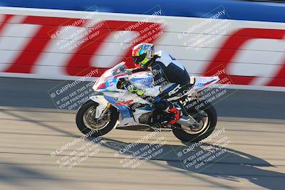 media/Jan-21-2022-Fastrack Riders (Fri) [[90b5309cc6]]/Level 2/Session 1 Front Straight/